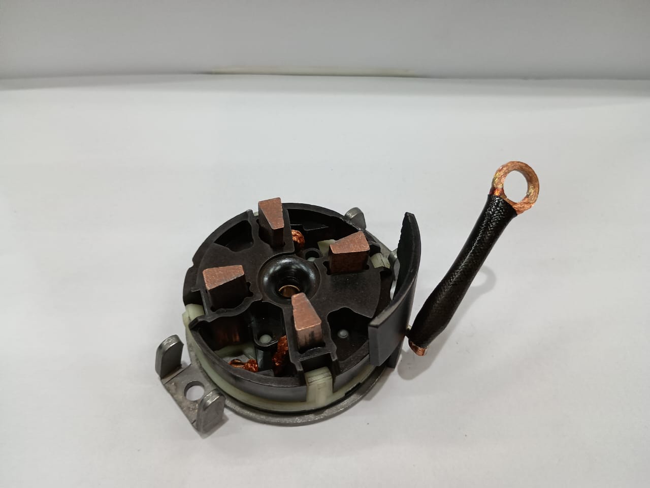 SUPORTE DE ESCOVA IK 1548 - Imagem 2