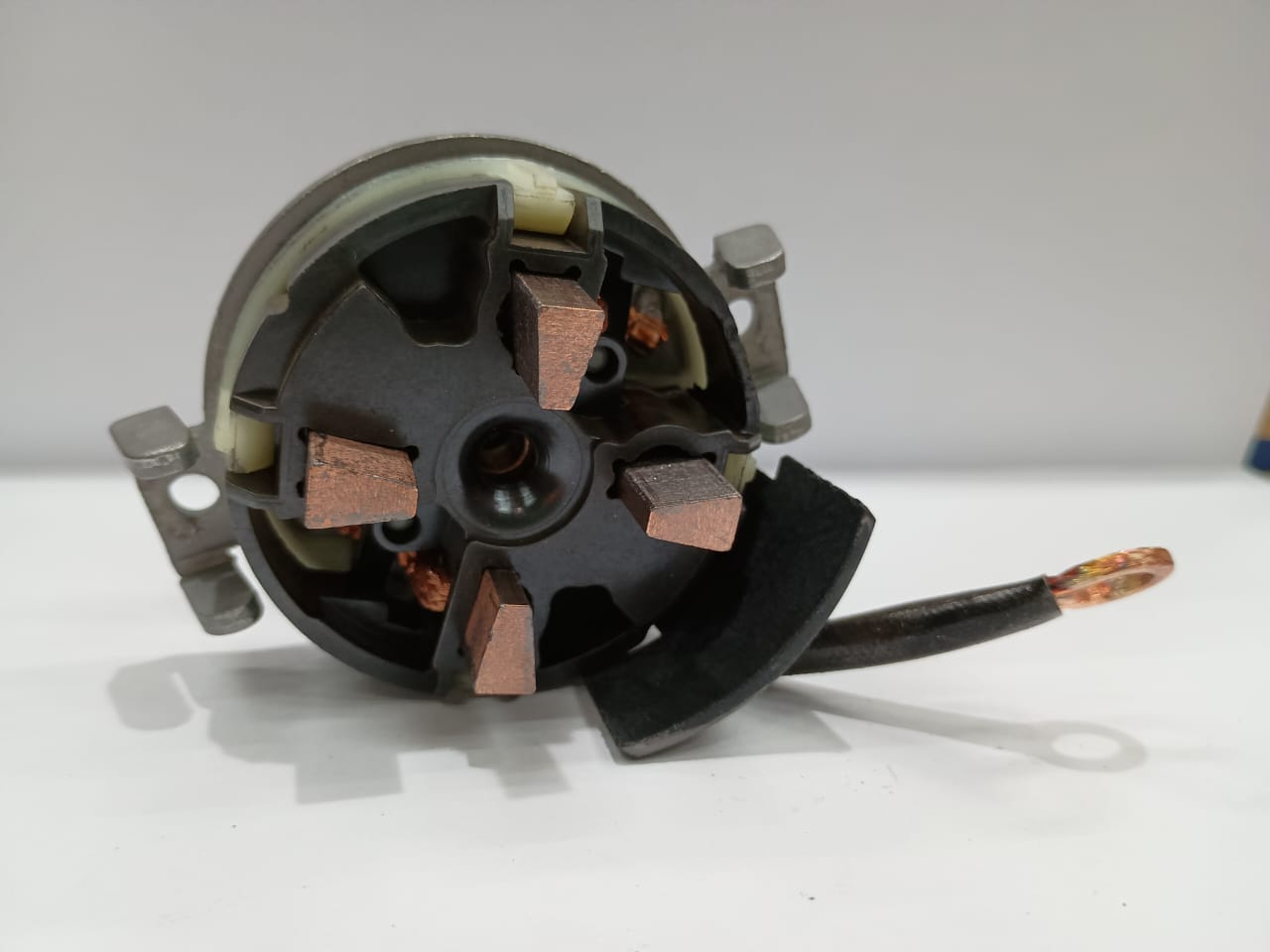 SUPORTE DE ESCOVA IK 1548