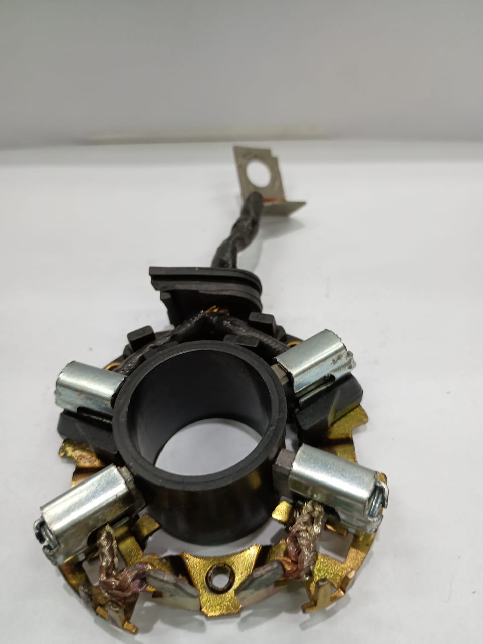 PE732-12V Porta Escova da Partida Bosch Santana Tempra 12V - Imagem 2